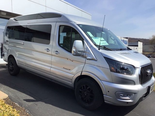 2024 Ford Transit Base