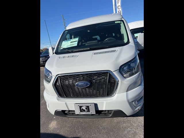 2024 Ford Transit Base