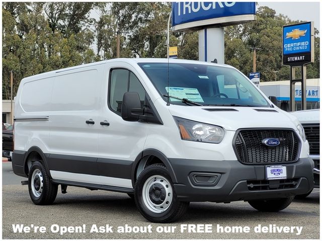 2024 Ford Transit Base