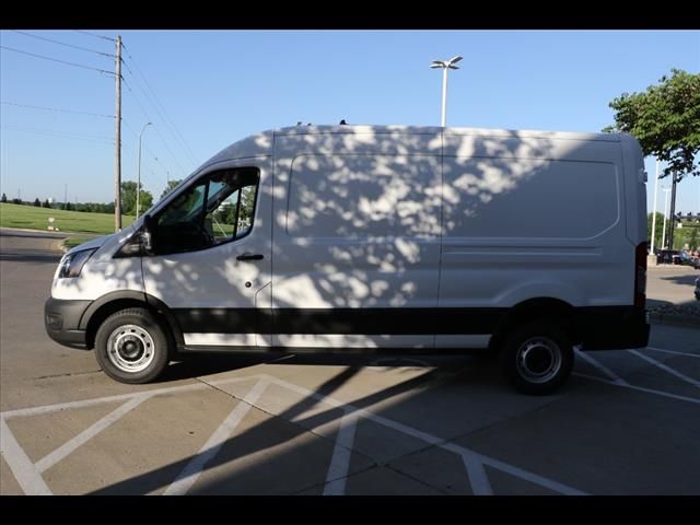 2024 Ford Transit Base