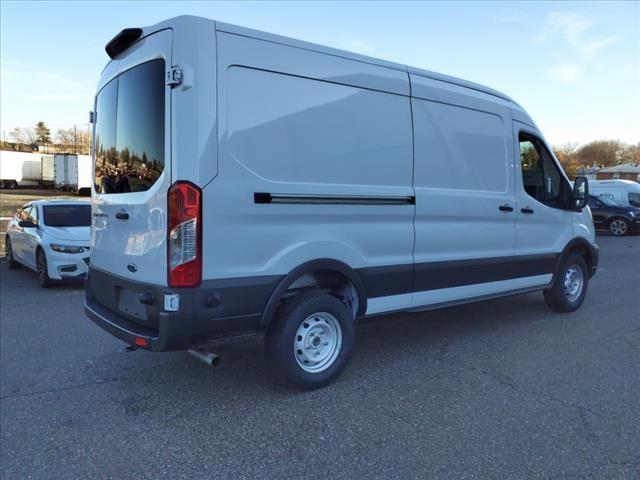 2024 Ford Transit Base