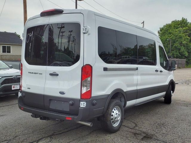 2024 Ford Transit Base