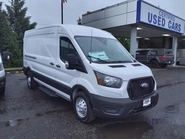 2024 Ford Transit Base