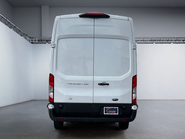 2024 Ford Transit Base