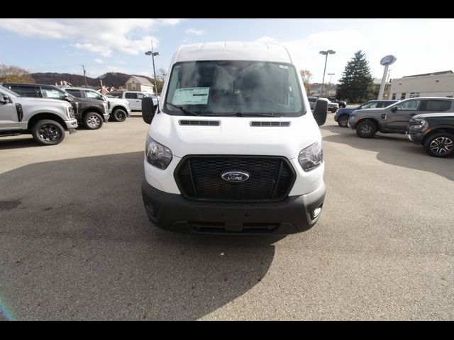 2024 Ford Transit Base