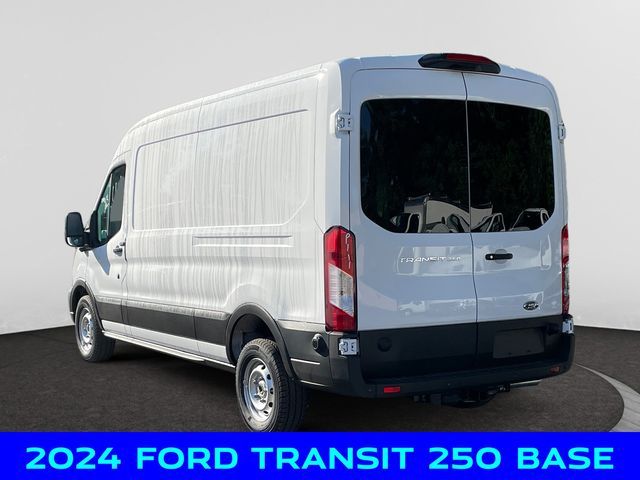 2024 Ford Transit Base