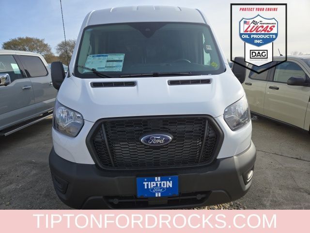 2024 Ford Transit Base