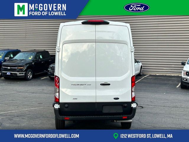 2024 Ford Transit Base