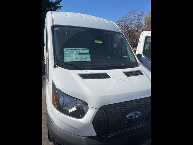 2024 Ford Transit Base