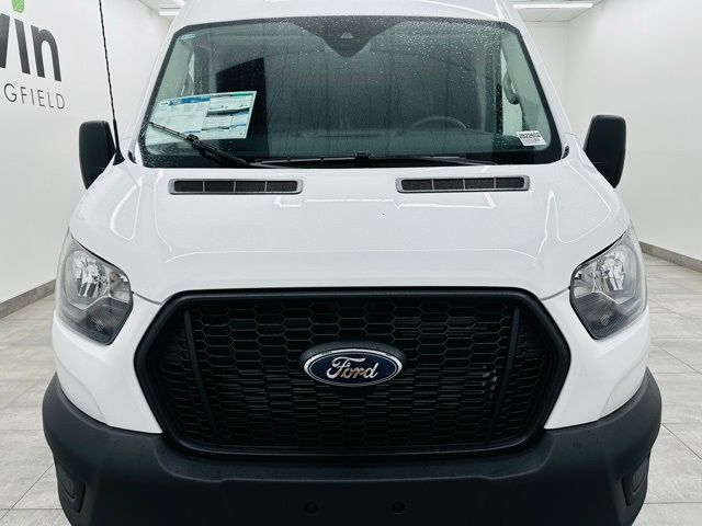 2024 Ford Transit Base