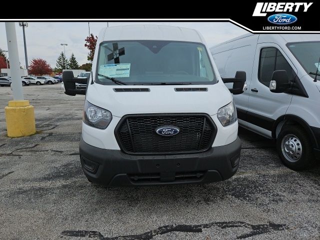 2024 Ford Transit Base