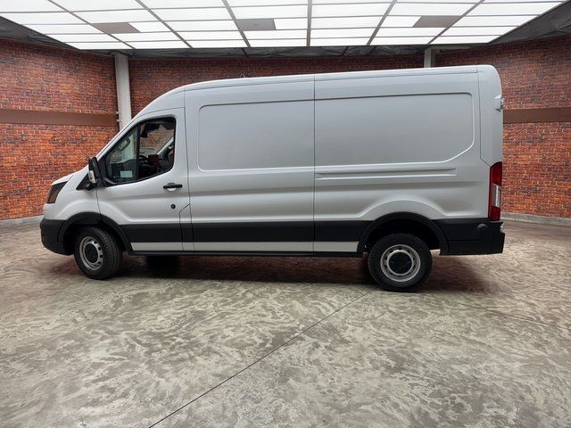 2024 Ford Transit Base