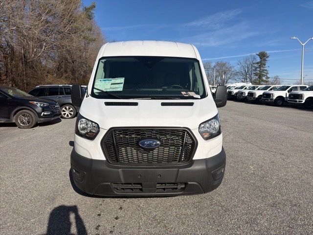 2024 Ford Transit Base