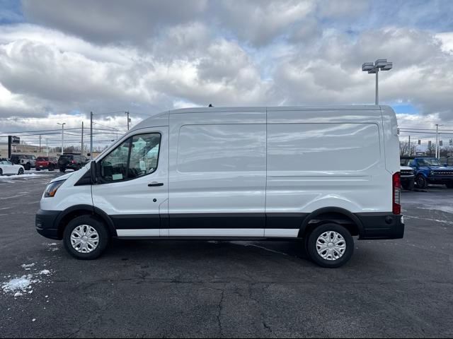 2024 Ford Transit Base