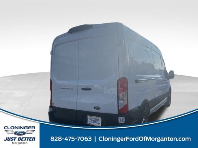 2024 Ford Transit Base