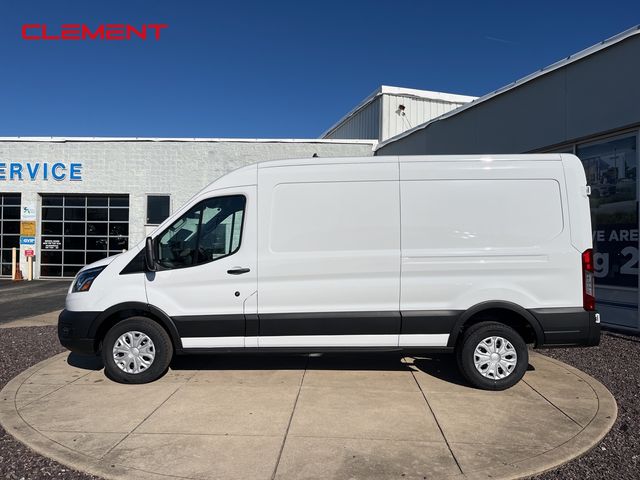 2024 Ford Transit Base