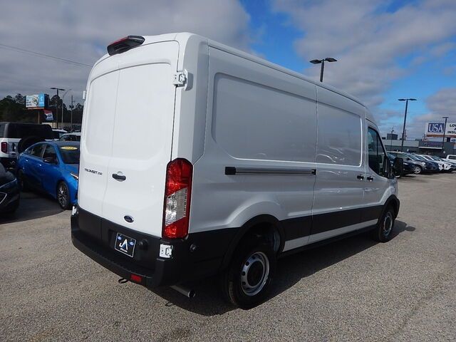 2024 Ford Transit Base