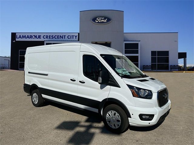 2024 Ford Transit Base