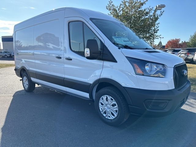 2024 Ford Transit Base