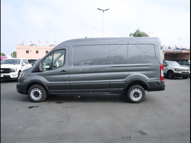 2024 Ford Transit Base