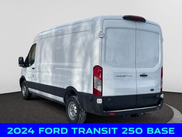 2024 Ford Transit Base