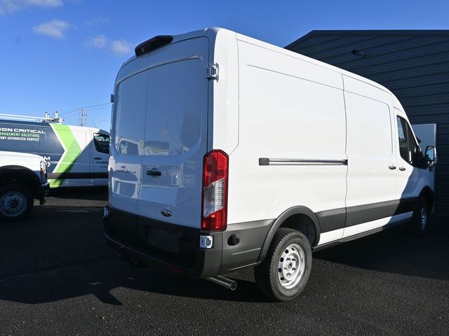 2024 Ford Transit Base