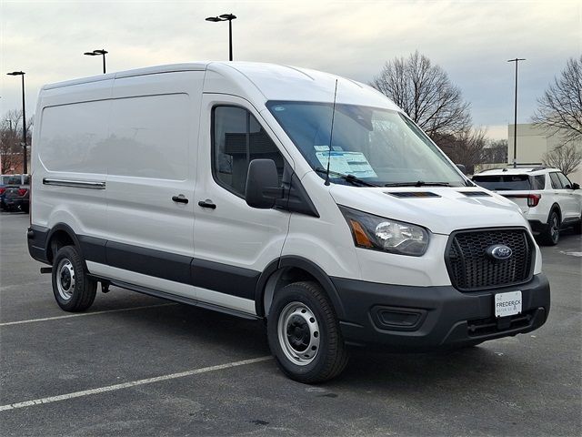 2024 Ford Transit Base