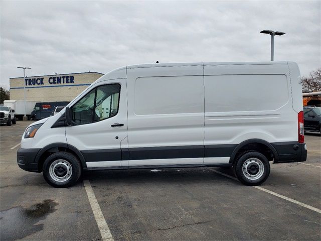 2024 Ford Transit Base