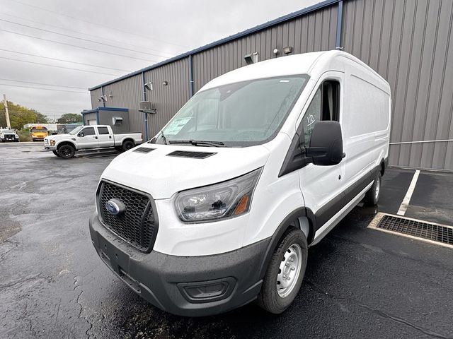 2024 Ford Transit Base