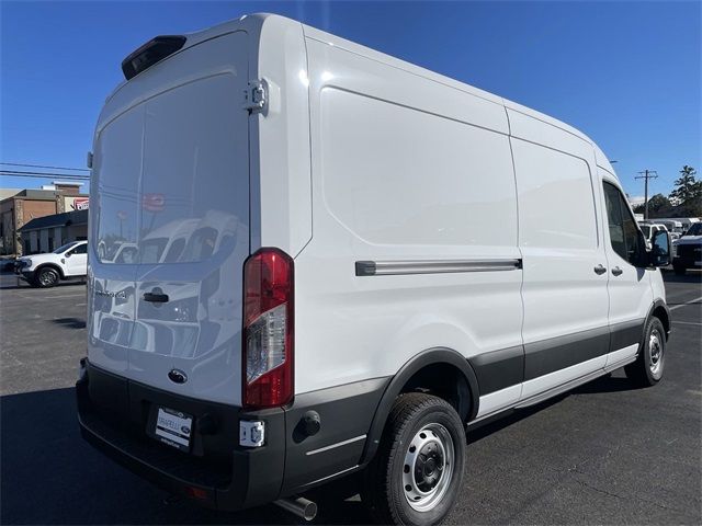 2024 Ford Transit Base