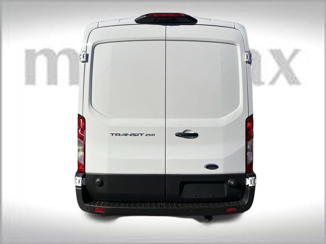 2024 Ford Transit Base