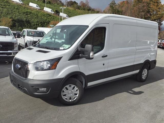 2024 Ford Transit Base