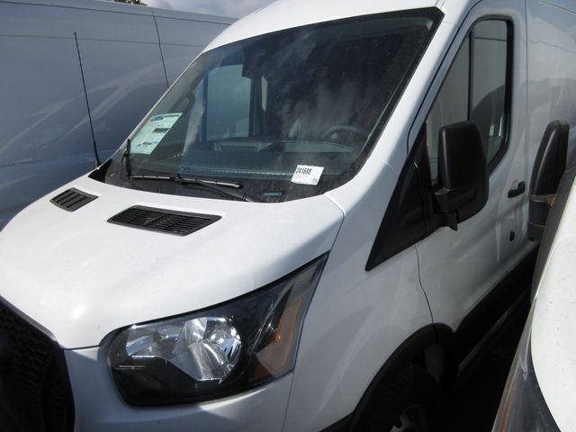 2024 Ford Transit Base