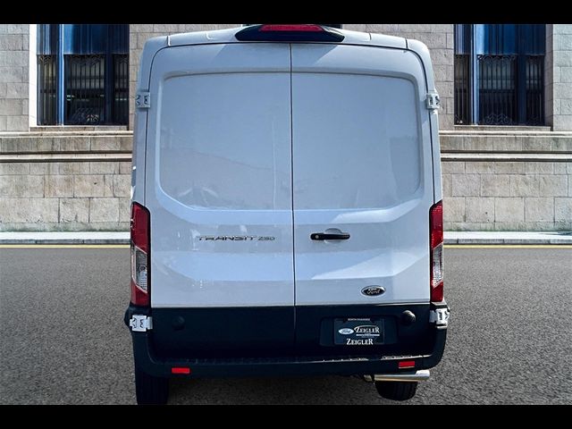 2024 Ford Transit Base