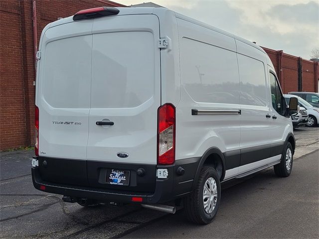 2024 Ford Transit Base