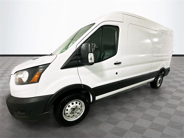 2024 Ford Transit Base