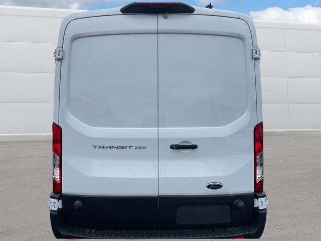 2024 Ford Transit Base