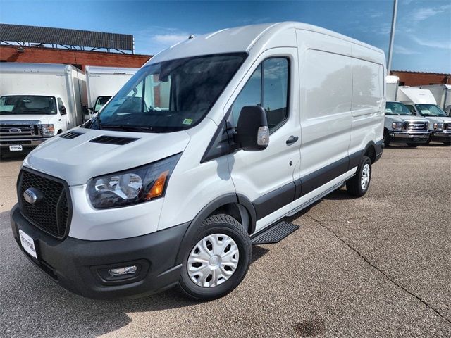 2024 Ford Transit Base