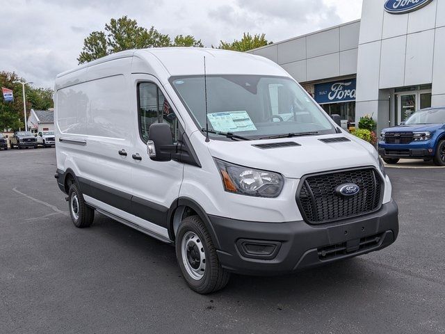 2024 Ford Transit Base