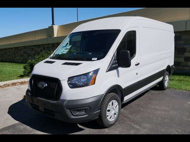 2024 Ford Transit Base