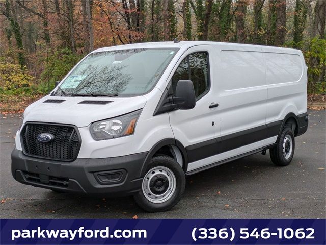 2024 Ford Transit Base