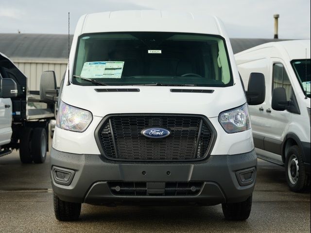 2024 Ford Transit Base