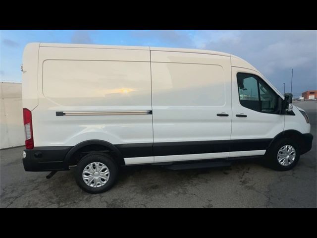 2024 Ford Transit Base