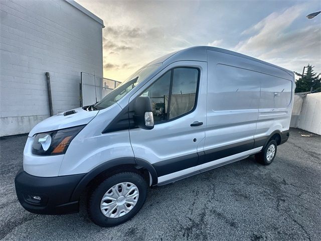 2024 Ford Transit Base