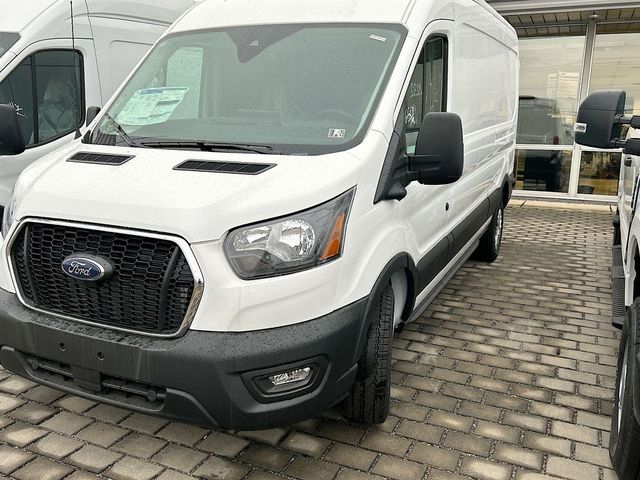 2024 Ford Transit Base