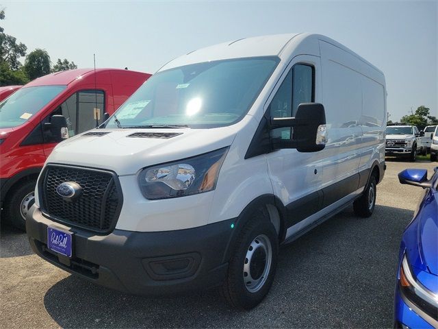 2024 Ford Transit Base