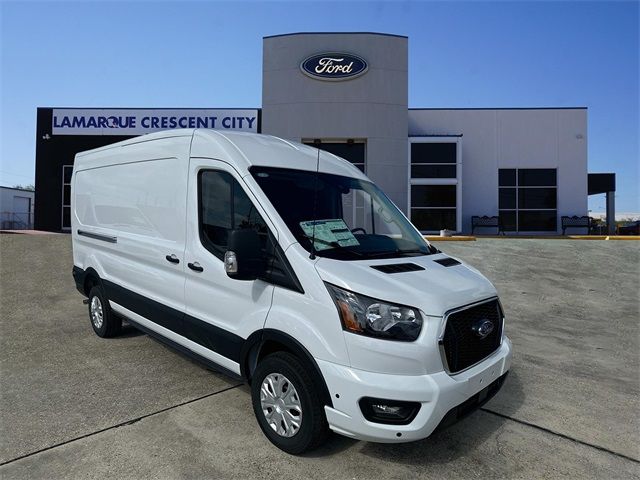 2024 Ford Transit Base