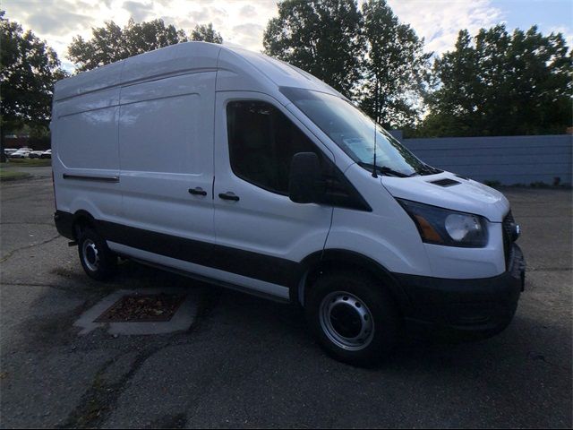 2024 Ford Transit Base