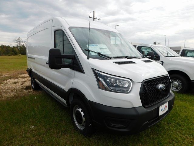 2024 Ford Transit Base