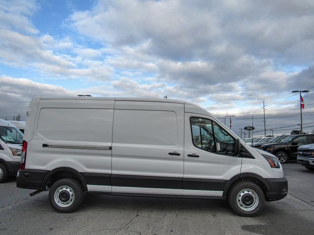 2024 Ford Transit Base